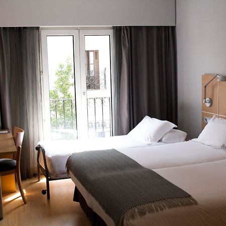 Hotel Jauregui Хондарибия Екстериор снимка